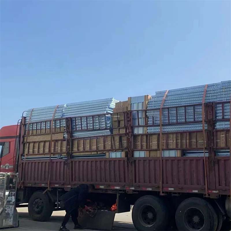辽宁辽阳辽阳县到新疆阿勒泰富蕴县物流公司，一站式服务